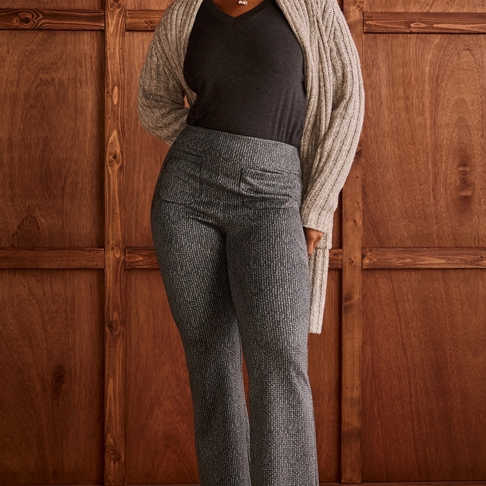 CAbi Chill Trouser - Size Small - Style 4889R